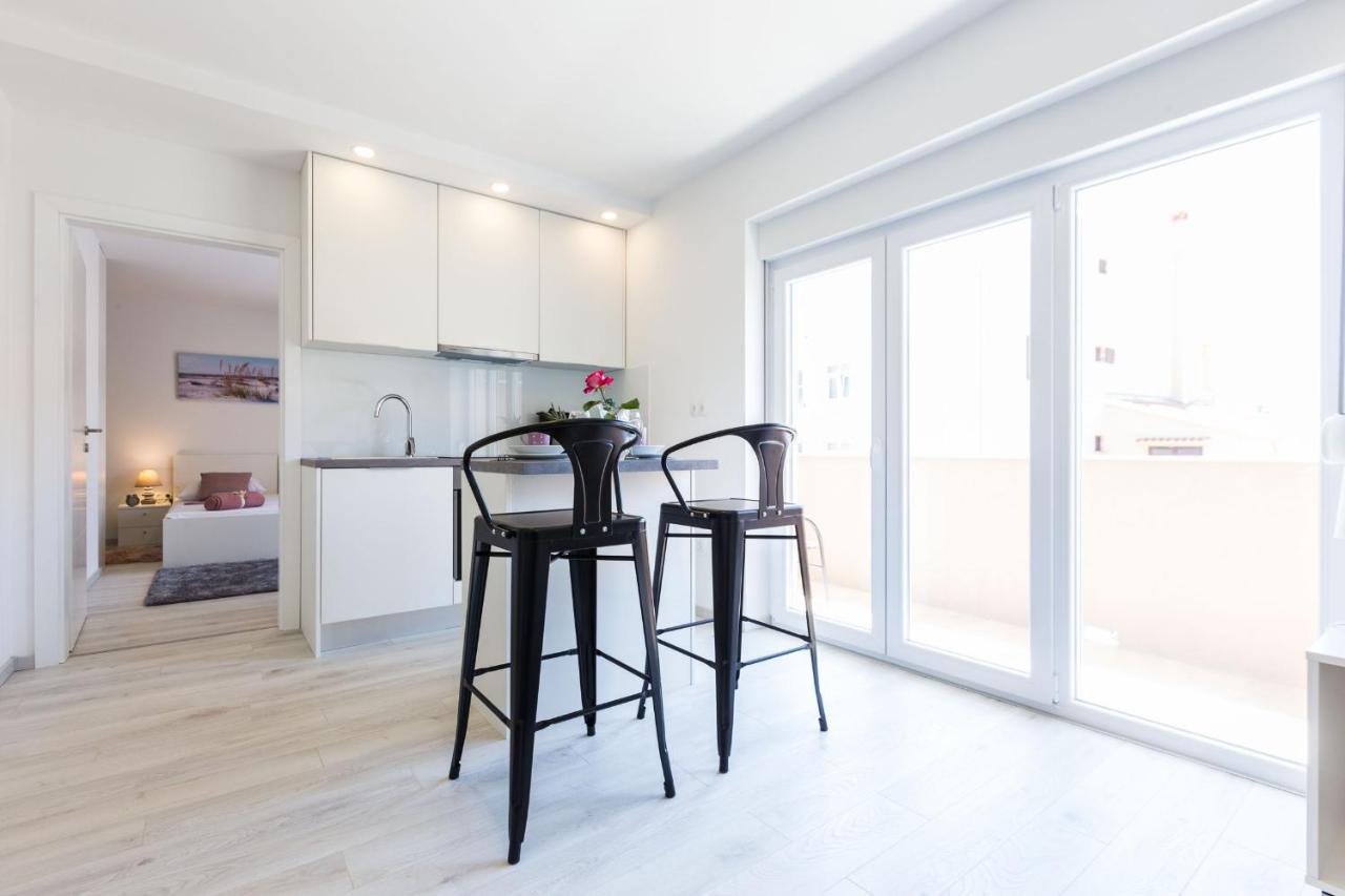 2Sis 2 Apartments 자다르 외부 사진