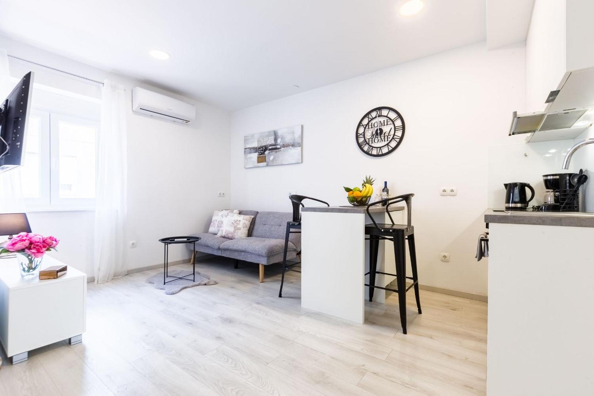 2Sis 2 Apartments 자다르 객실 사진